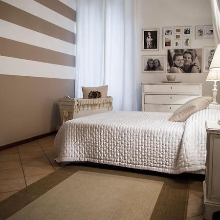 Piazza Erbe Luxury Apartment 베로나 외부 사진